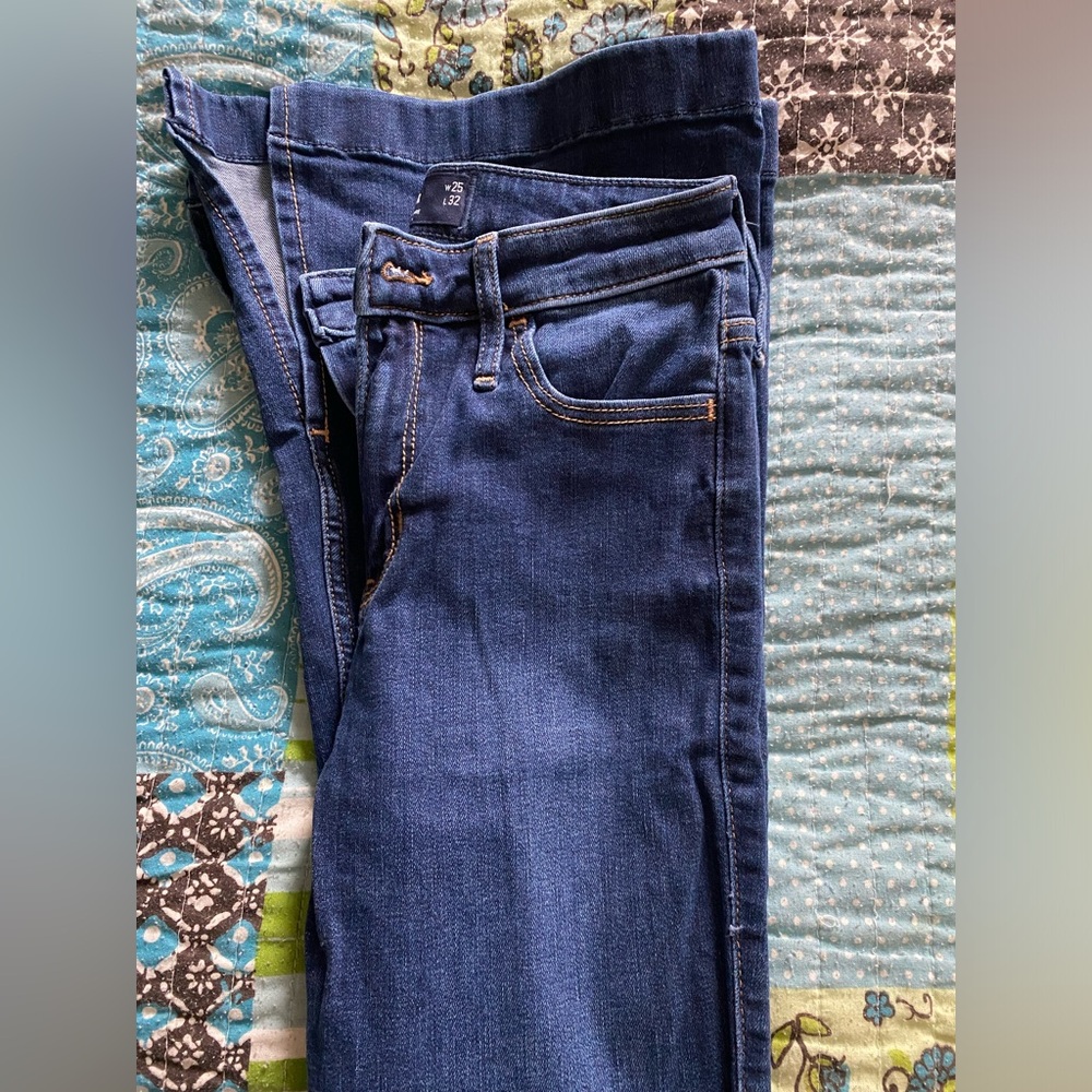 Hollister split leg flares